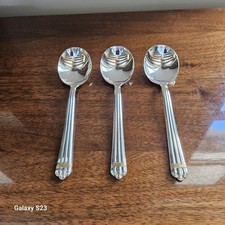 3 Cuillères A Consommé