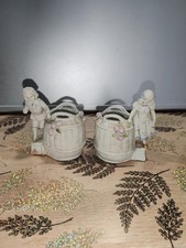 ancien Vase  Jeune Femme  Homme en biscuit Porcelaine Début 20 Ème Tbe