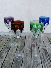 Superbe ensemble de 4 verres de couleurs , en cristal de Saint Louis , Overlay