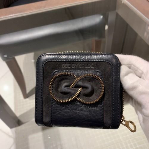 See chloe - see, /