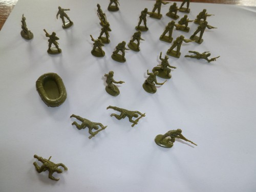Petits soldats matchbox - petits, 1/72
