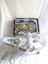 HASBRO 2004 - FAUCON MILLENIUM  STAR WARS SONS / LUMIERES - TRILOGY COLLECTION