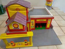 RARE  Station Shell a 2 étages 1/43  TBE