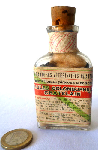 Ancien flacon pub pharmacie - flacon,