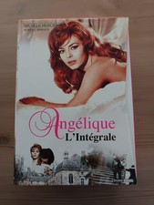 ANGELIQUE avec MICHELE MERCIER