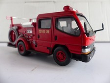 Lot  véhicules miniatures Pompiers