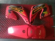 carénage flanc réservoir garde boue arrière honda cr 125 250