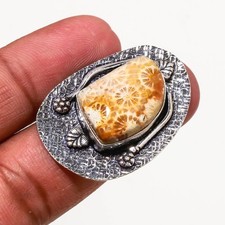 Bague pierre précieuse corail