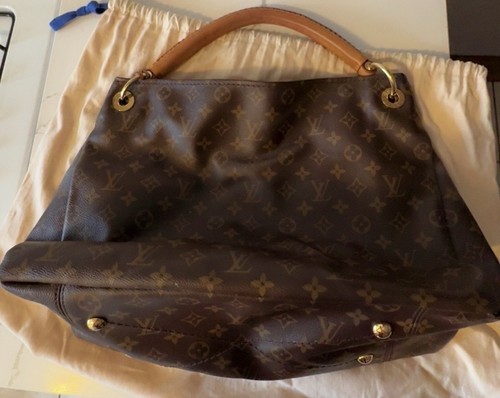 Louis vuitton monogram artsy - vuitton,