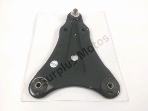 Triangle superieur arriere - triangle,