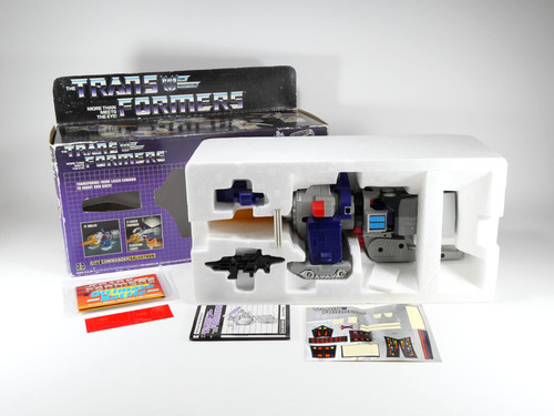 Hasbro takara transformers - takara,