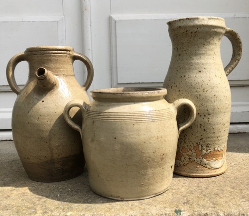 Lot anciens pot - pot, cruche