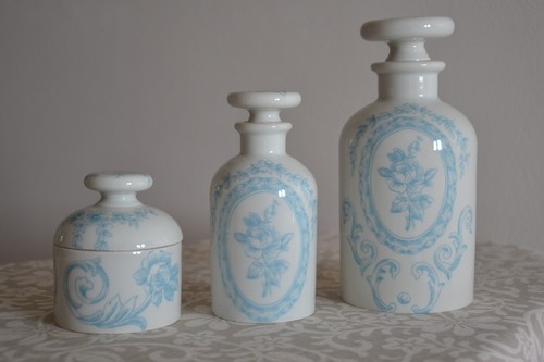 Necessaire toilette ancien - toilette, ancien/