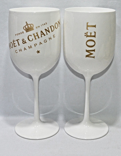 Moet chandon champagne 2 - &,