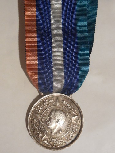 Médaille aux anciens - aux,
