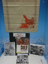 DISNEY LE BIGTHUNDER LE TRAIN DE LA MINE LE  FOULARD CHERCHEURS D'OR  ET PHOTOS