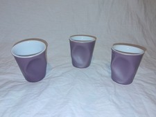 Lot anciennes petites tasses - anciennes,