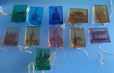 Insigne Allemand WW2 Série De  11  Monuments  En verre État SUP