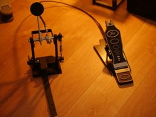 Fame Cajon Pedal 9001 Cable – Pédale de Cajon complète, très bon état