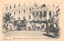CPA ALGERIE / HAMMAM-R'HIRA / DEPART DE LA GRANDE VOITURE POUR L'EXCURSION