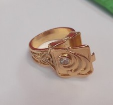 Bague a secret chevalière homme T 58 Bijoux fantaisie doré diamant synthétique 