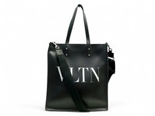 NEUF SAC A MAIN VALENTINO VLTN