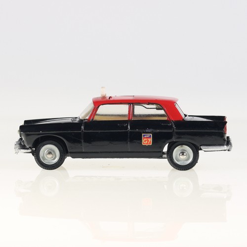 Dinky toys 1400 peugeot 404 - dinky,