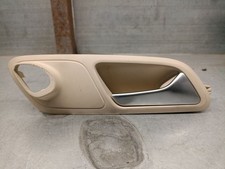 3C8837114 POIGNEE INTERIEURE