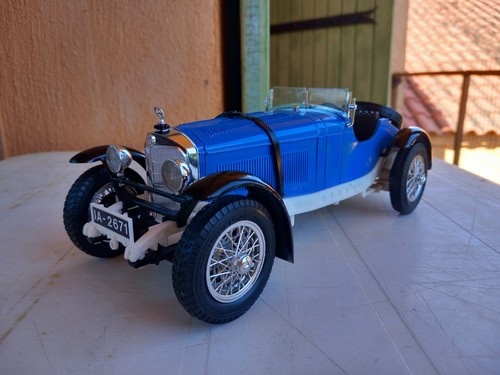 Burago mercedes benz ssk - 1/18,
