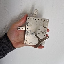MECCANO MOTEUR Nickelé fonctionnel avec sa clef