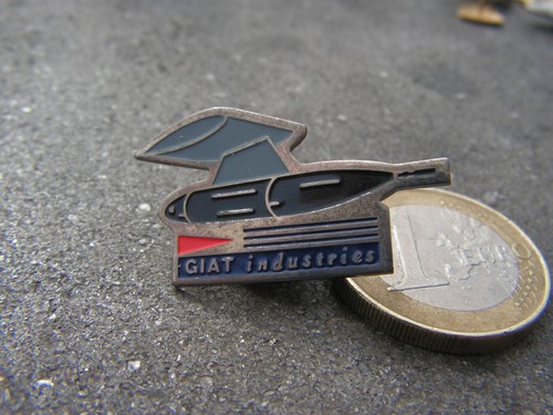 Pins militaire giat - militaire,