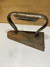 Fer à Repasser C F 2 Ancre