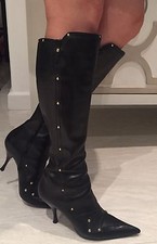 SERGIO ROSSI Black Leather Studded Pointy Heel Gorgeous Boots! Sz 38 EUC