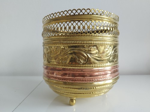 Cache pot ancien ajouré - pot,
