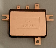 régulateur électronique neuf d'époque Réf : 1801041 pour alternateur FORD