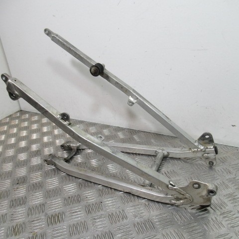 Boucle arrière yamaha 250 yzf - boucle,