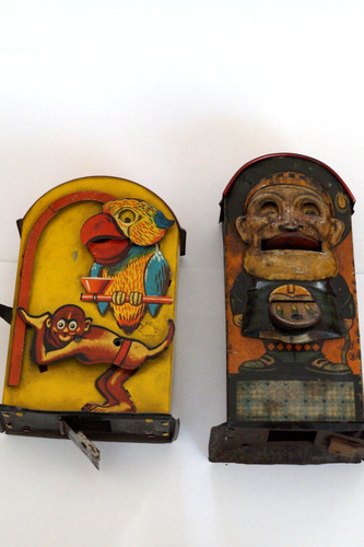 Rares tirelires jouet - rares,