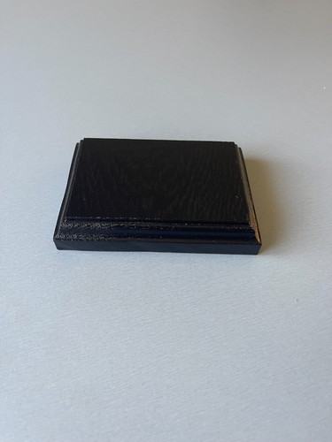Socle noir brillant pour - noir,