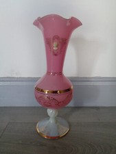 GRAND VASE OPALINE ROSE ET