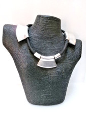 Collier Ras de Cou UBU Paris