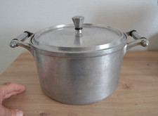 Beau faitout ancien en