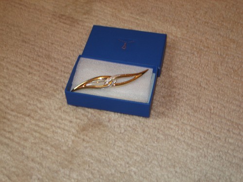Tres belle broche avec - belle,
