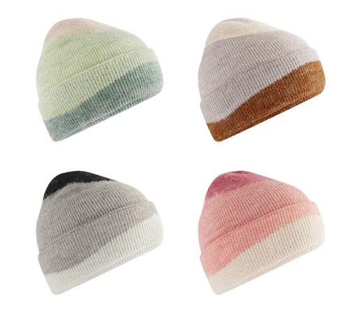 Bonnet tricoté motif - À,