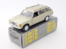 CONRAD 1/35 MERCEDES BENZ 240