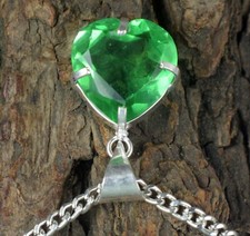 Pendentif pierre précieuse