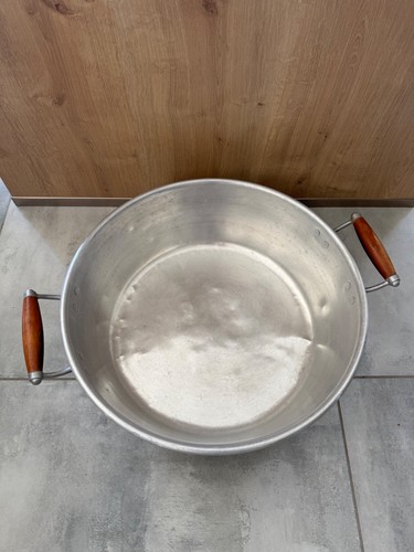 Bassine aluminium avec