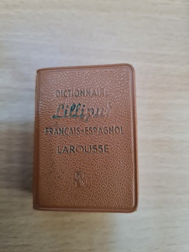 Larousse dictionnaire - -,