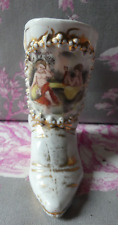 Porcelaine Allemande Germany vase de table forme de Botte Angelots Musiciens 9,5