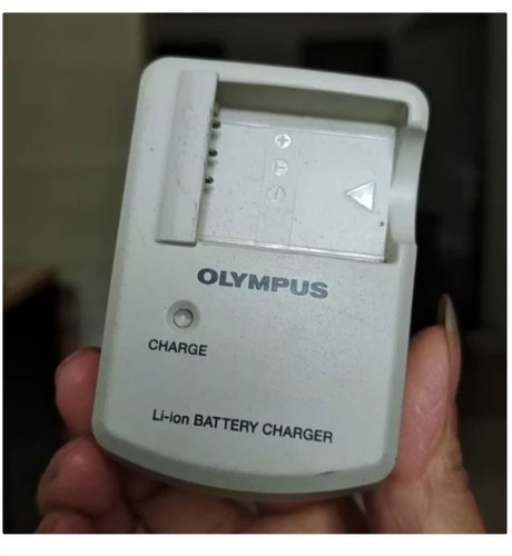Olympus charge adaptateur - olympus,