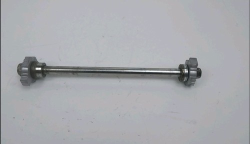 Axe roue arriere ktm 125 - roue,
